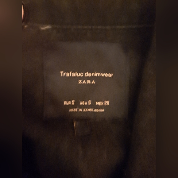 Zara Floral Embroidered black denim zip & button jacket. Size small - Picture 9 of 9